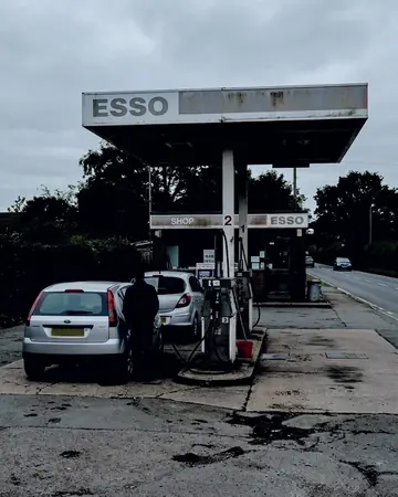 Petrol station. With the Blackzenith preset applied.