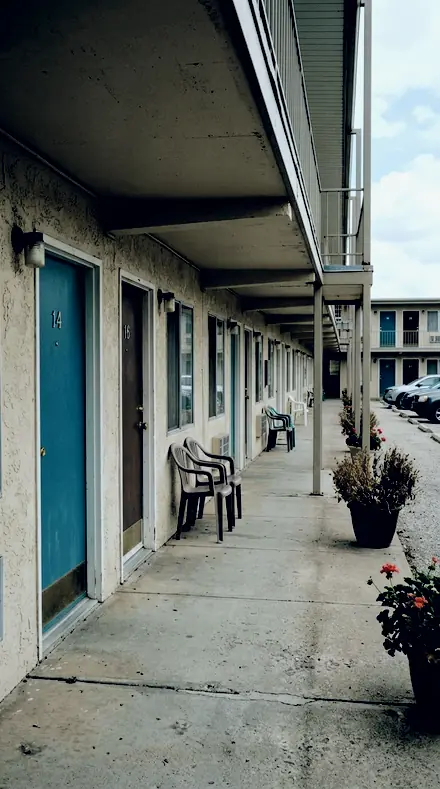Skyglow Cut applied to Motel door