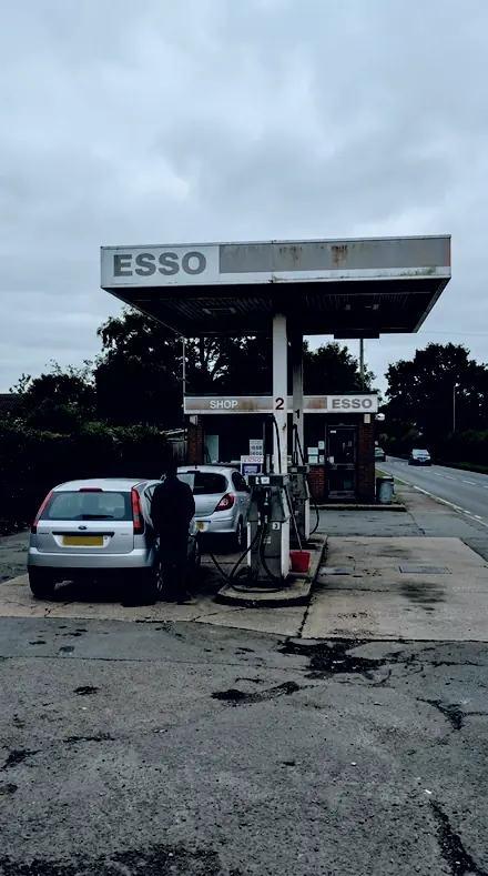 Skyglow Cut applied to Petrol station