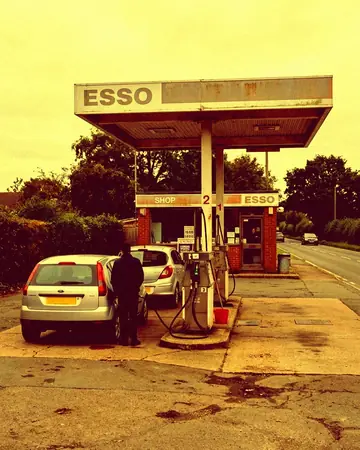 Petrol station. With the Crossbath preset applied.