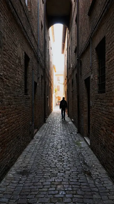 Reflection Cut applied to Alley lines