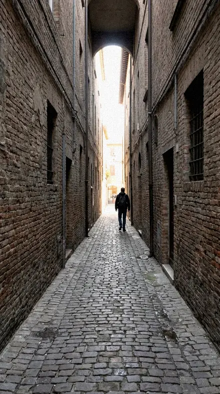 Pore Detail applied to Alley lines