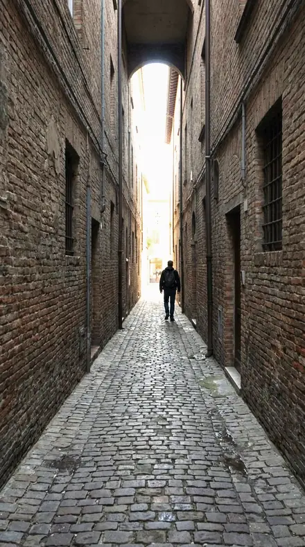 Skybridge Deck applied to Alley lines