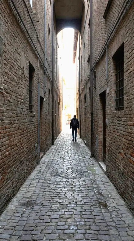 Toe Anchor applied to Alley lines