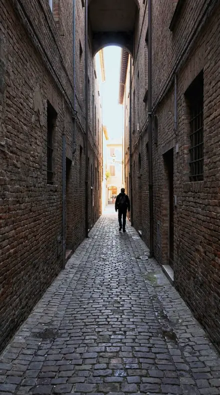 Peak Glare applied to Alley lines