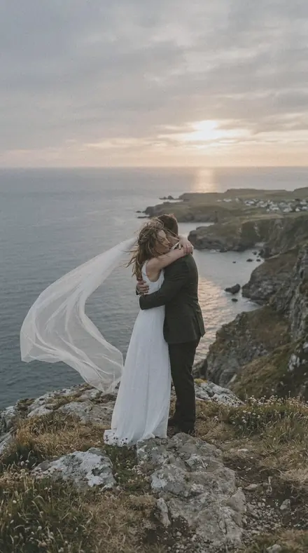 Gravel Verge applied to Cliff elopement
