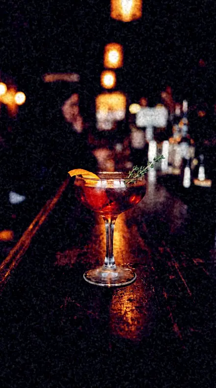 FS-12 Flash Basement applied to Cocktail bar