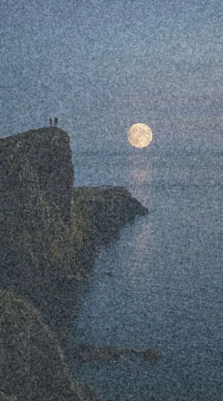 CS-13 Grain Embrace applied to Moonrise cliffs
