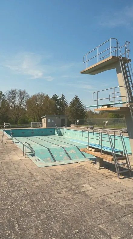 Ash Bowl applied to Empty pool