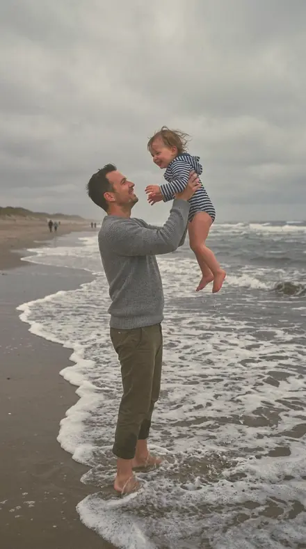 Ash Bowl applied to Father toddler beach