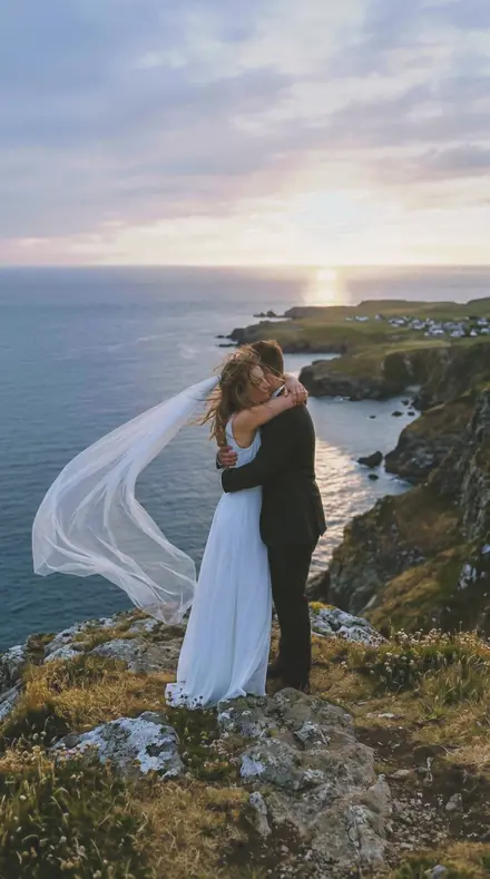 Head Table applied to Cliff elopement