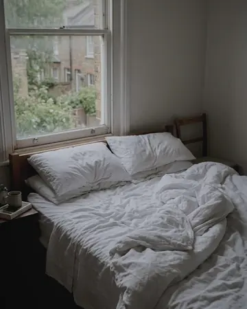 Bed morning. With the Rainpane preset applied.