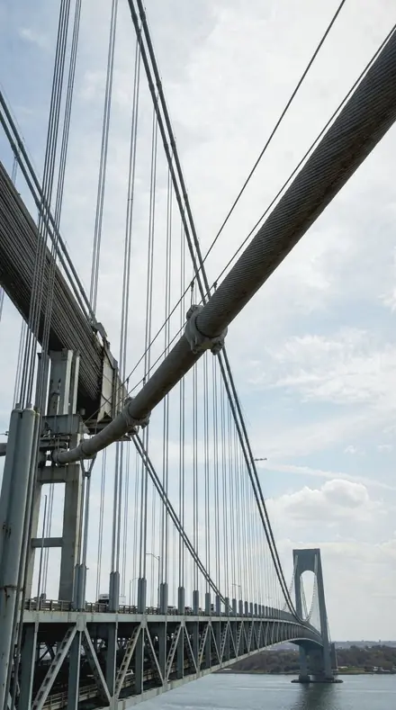 Chrome Fillet applied to Bridge cables