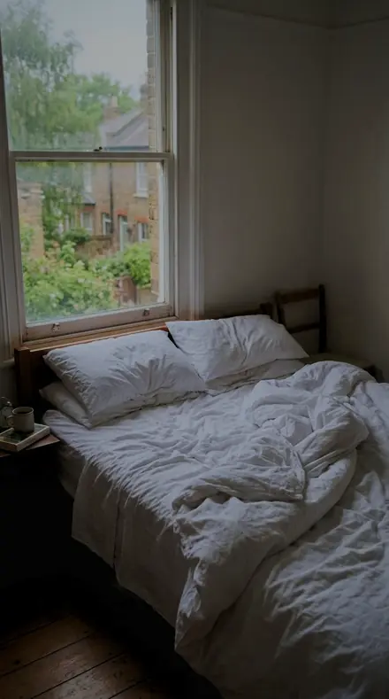 Nave Window applied to Bed morning