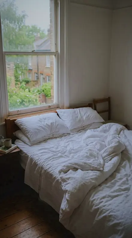 Transept Light applied to Bed morning