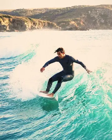 Surfer wave. With the Warm Negative preset applied.