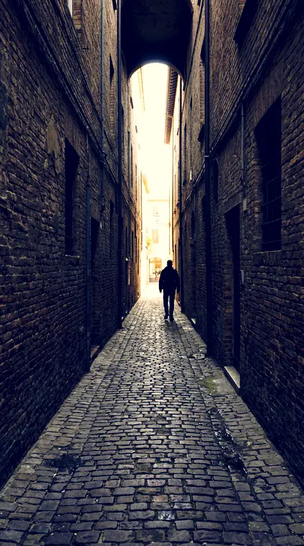 Steep Divide applied to alley lines