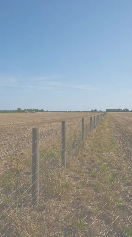Shadow Open applied to field fence