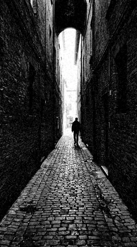 Full Bleed applied to alley lines