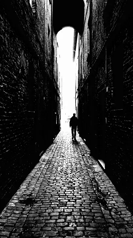 Bitmap Screen applied to alley lines
