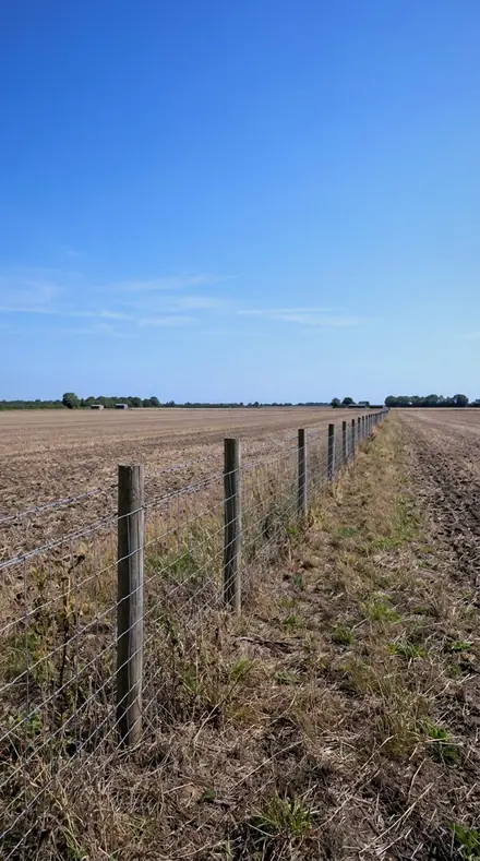 Shade Well applied to field fence