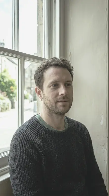 Precise Hue applied to portrait window