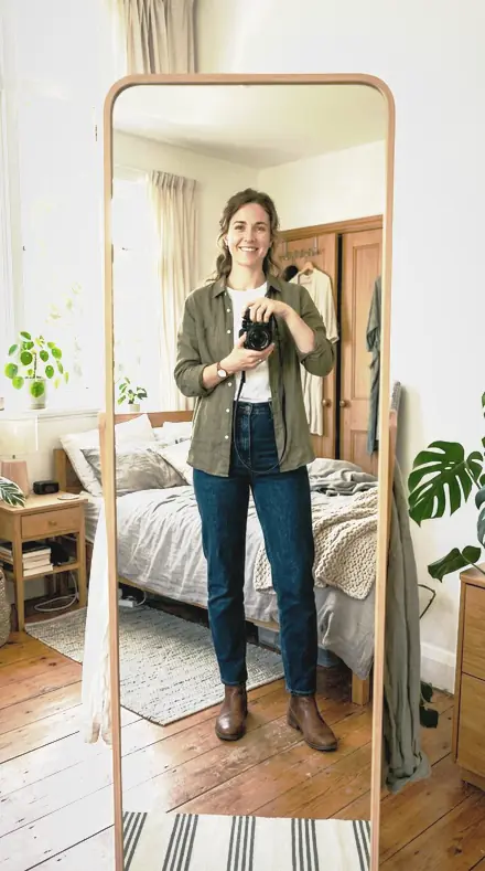 Even Complexion applied to mirror fit