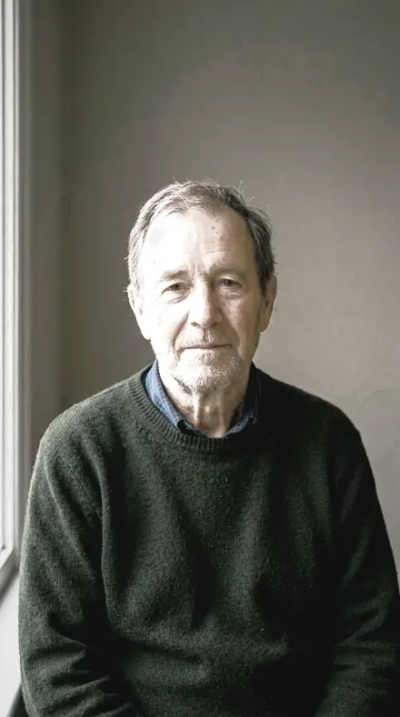 Smooth Face applied to man portrait