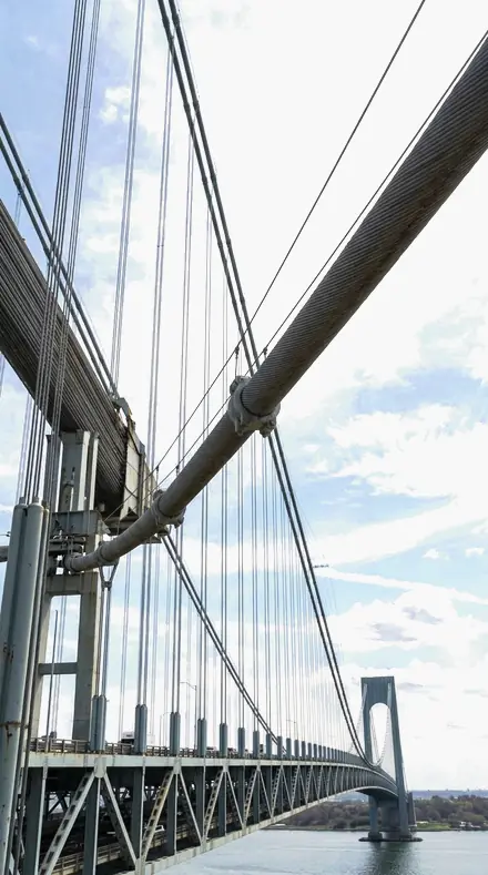 Block Pattern applied to bridge cables