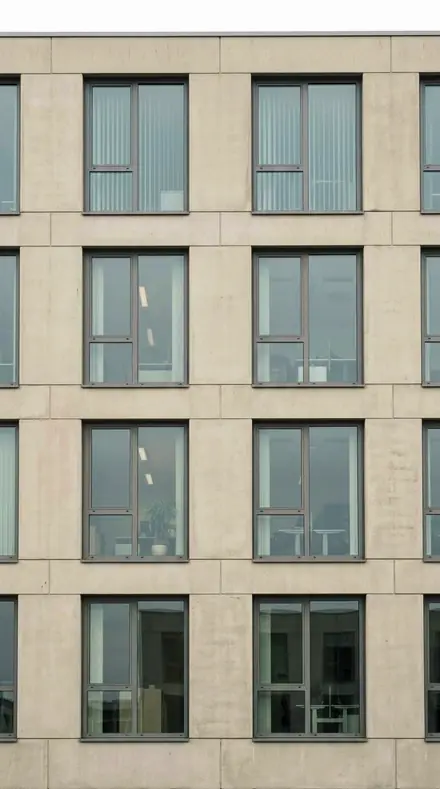 Avenue Run applied to facade grid